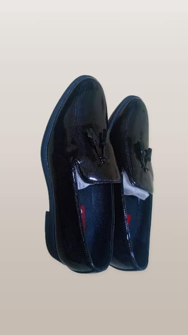 Men Patent Leather Loafers with Tassels