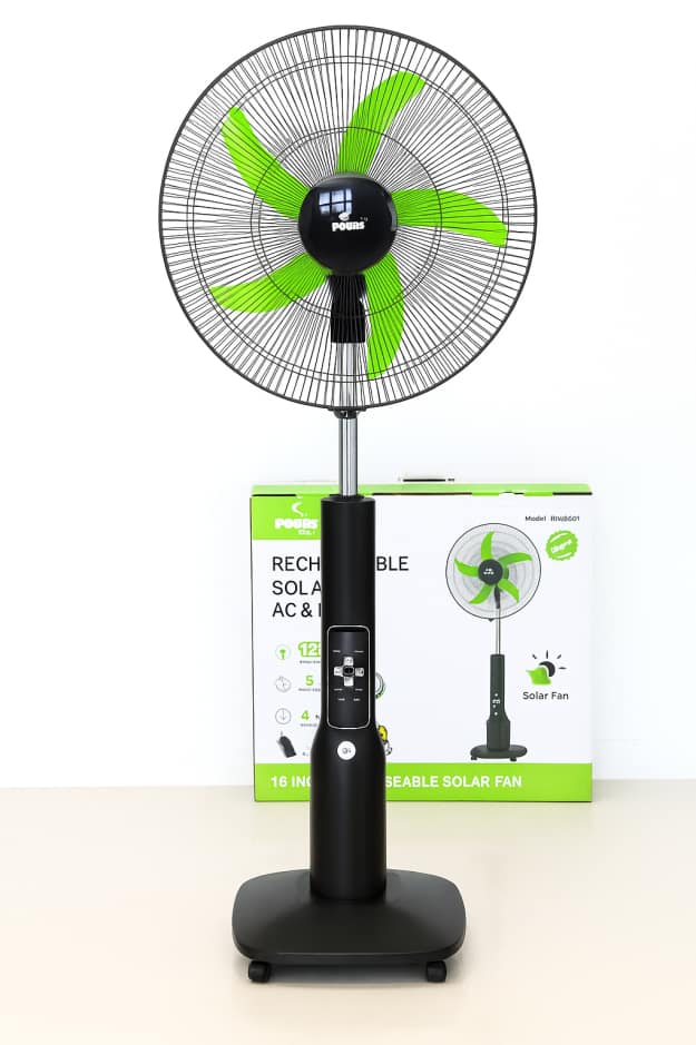 POUSS standing fan